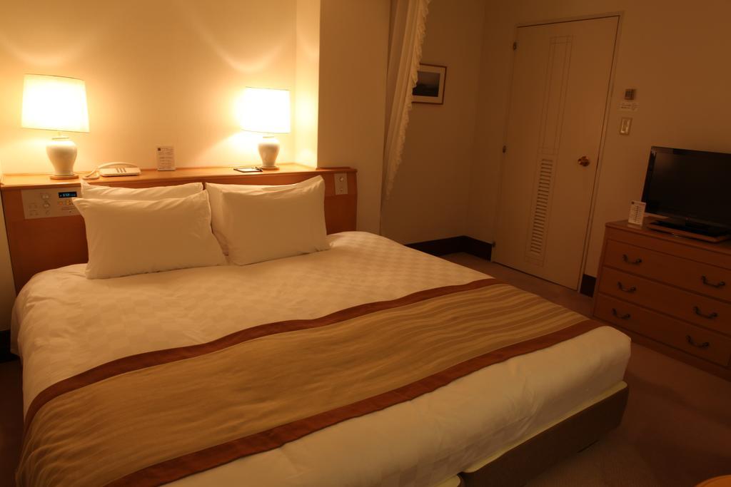 Gamagori Classic Hotel Zimmer foto